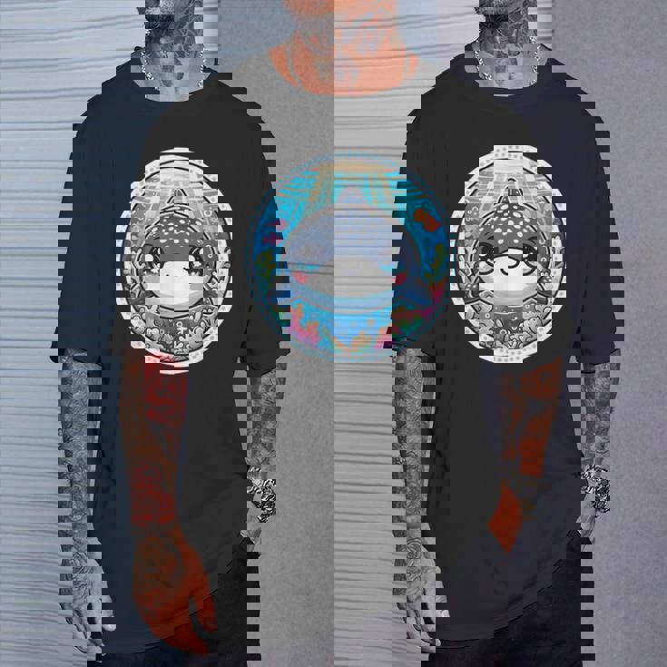 ジンベイザメ、ジンベエザメのアニメ、カワイイ・ジンベエザメ Tシャツ 彼への贈り物