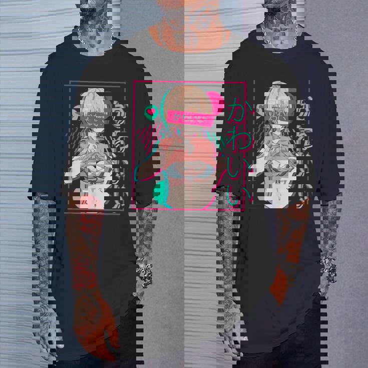 スケベなアニメの女の子 Tシャツ 彼への贈り物