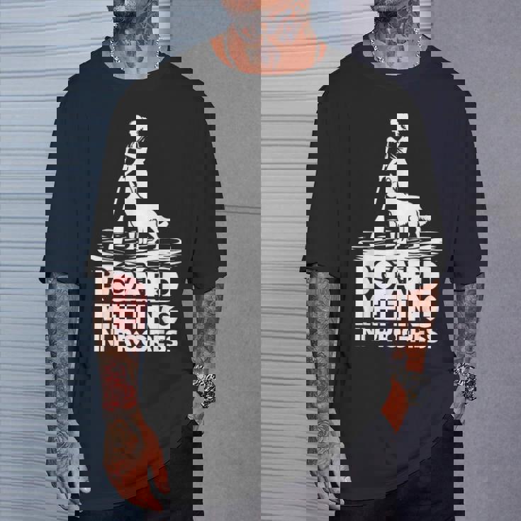 スタンドアップ パドリングボード ミーティングup 犬upボード パドリング Tシャツ 彼への贈り物