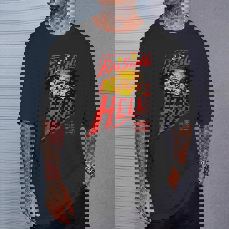 ストレンジャー・シングス ヘルファイア クラブ レトロ アドベンチャー グループ レトロ Tv Tシャツ 彼への贈り物