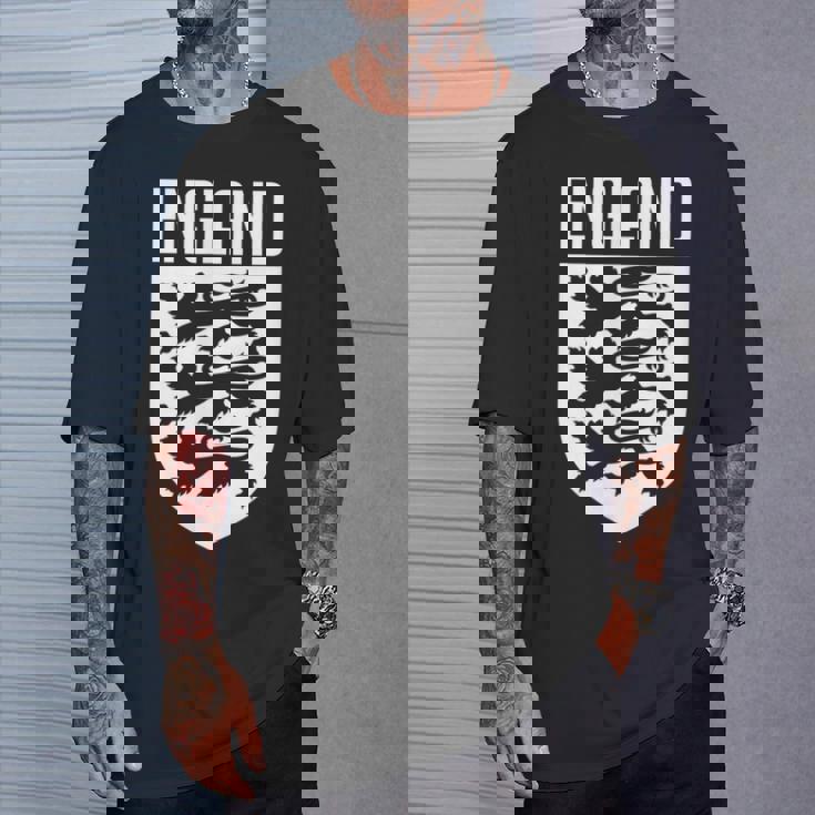 スリーライオンズ イングランド フットボール クレスト Tシャツ 彼への贈り物