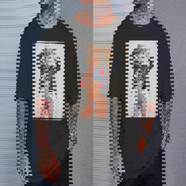 セクシーガールグラフィックtシャツ ブロンドボンシェルビキニピンナップガール Tシャツ 彼への贈り物