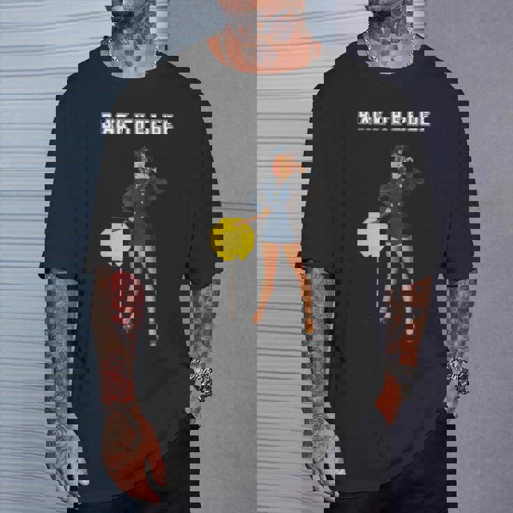 セクシー警察官、バックザブルーピンナップガール Tシャツ 彼への贈り物