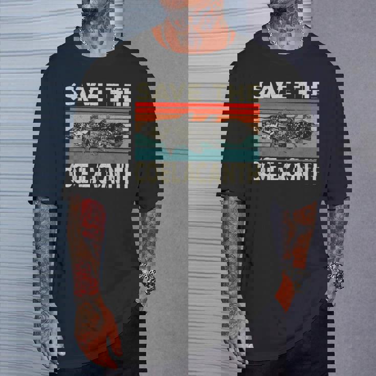 セーブ・ザ・シーラカンス。 Tシャツ 彼への贈り物