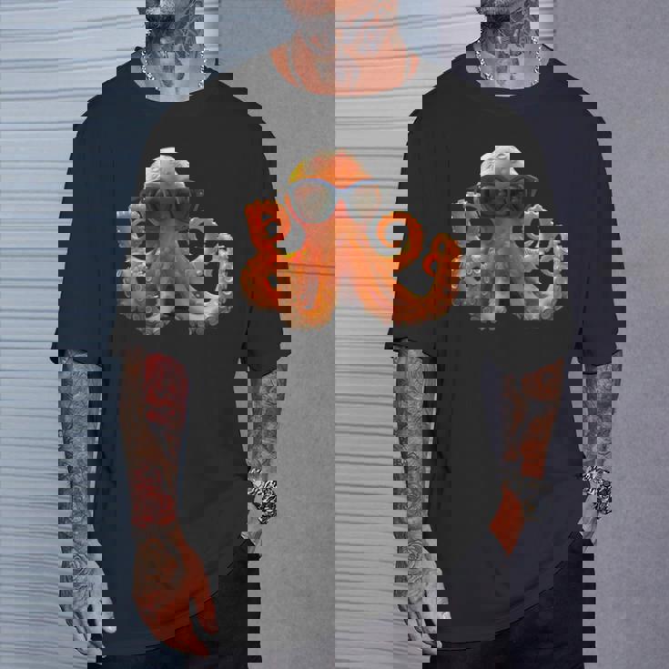 タコ 小タコ イカ 海 恋 甘タコ Tシャツ 彼への贈り物