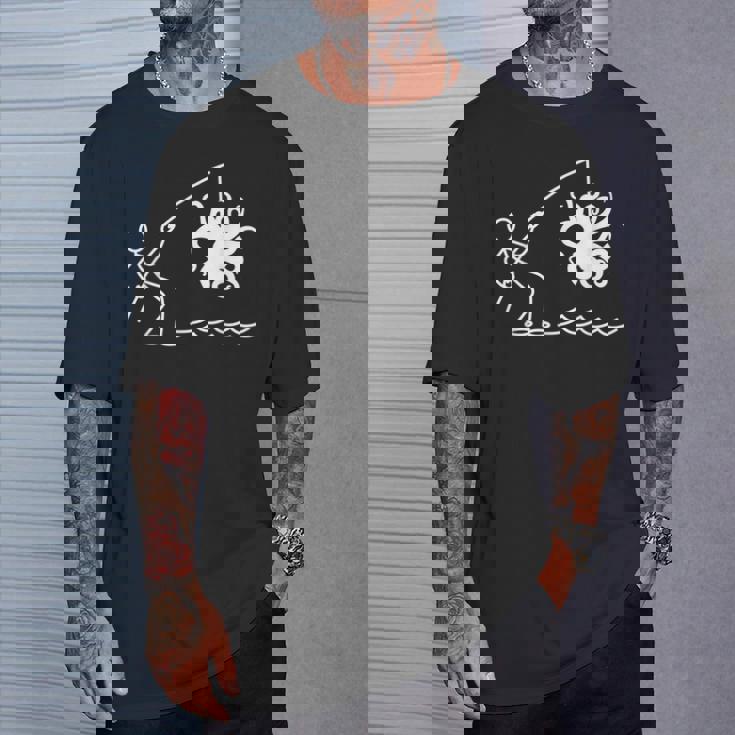 タコ釣りタコクラーケンケンケファロポッド ファニータコ Tシャツ 彼への贈り物