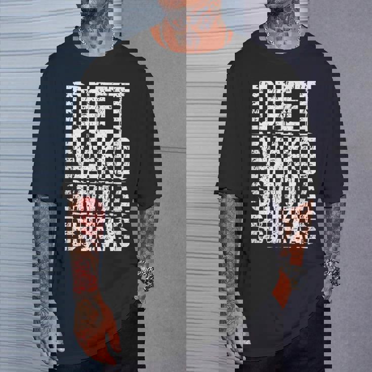 ダイエット ナコ シミュラ ブカス 面白い フィリピン人 Tシャツ 彼への贈り物