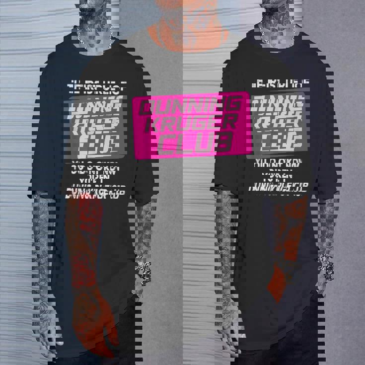 ダニング・クルーガークラブ Tシャツ 彼への贈り物