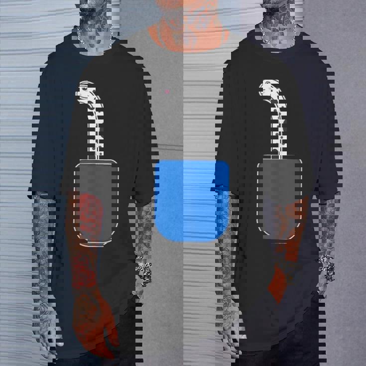 チンアナゴ（いん・ざ・ぽけっと）【どうぶつフレンズ】魚 水族館の生き物 かわいい 面白い 動物 チンアナゴ イラスト Tシャツ 彼への贈り物