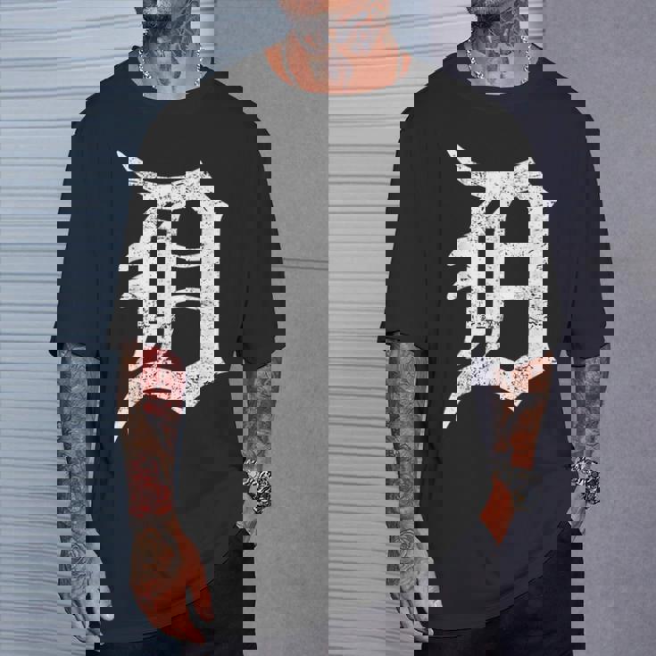 デトロイトグラフィック D ディストレスト グランジ モーターシティ Tシャツ 彼への贈り物