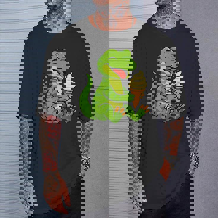 トカゲ アイスクリーム 動物園 動物好き カワイイ 男の子 女の子 キッズ Tシャツ 彼への贈り物