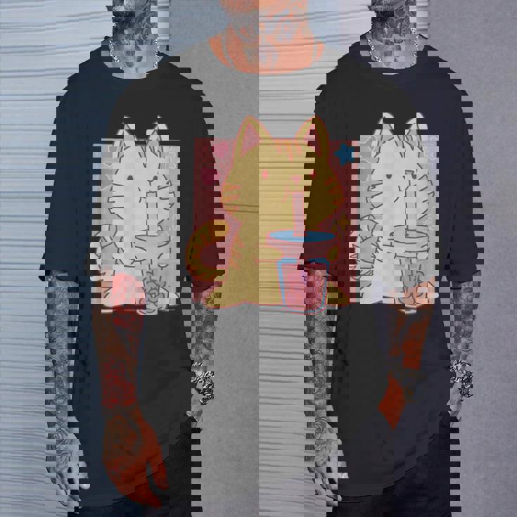 トラ猫とボバ茶のかわいいかわいい猫のグラフィック Tシャツ 彼への贈り物