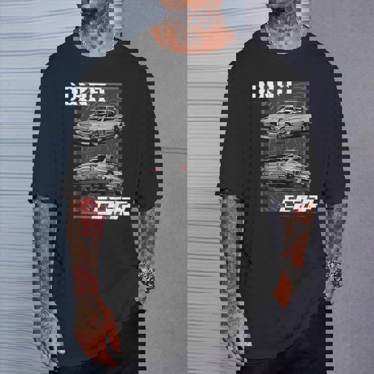 ドリフトカー ジャパニーズクラシックチューニングカー Tシャツ 彼への贈り物