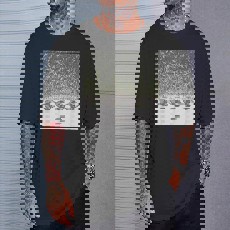 ドリームコアウィアードコア服エステティックコーンフィールドアイズ Tシャツ 彼への贈り物