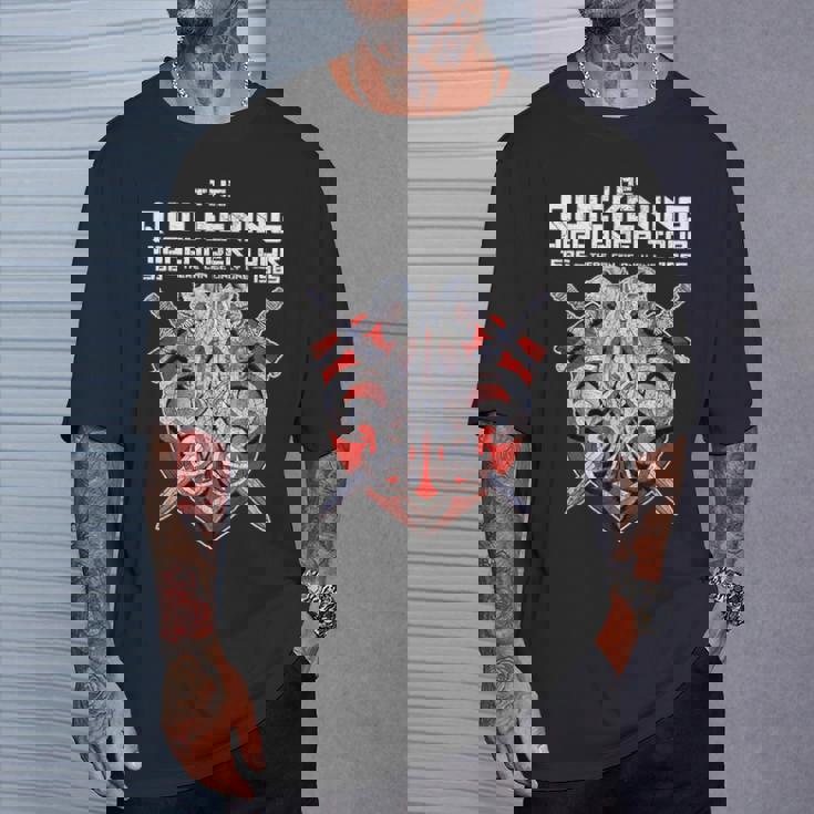 ハイランダーは一人しかいない Tシャツ 彼への贈り物