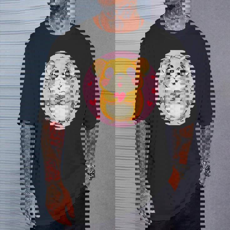 ハートに囲まれたハートを持つかわいいハムスター Tシャツ 彼への贈り物