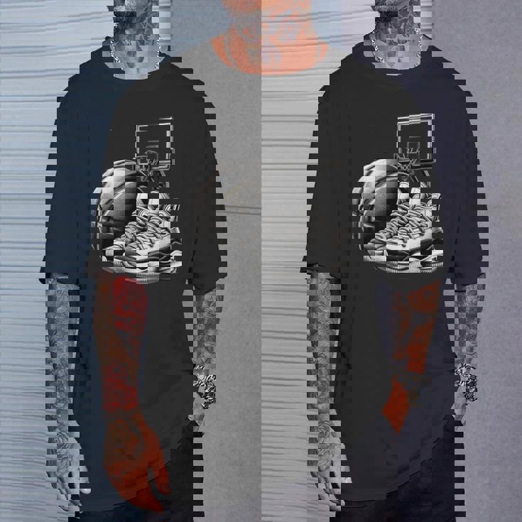 バスケットボール選手の夢 スニーカー ボール スラムダンク Tシャツ 彼への贈り物