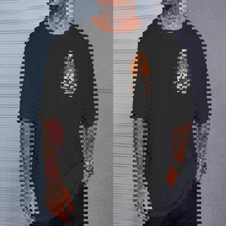 バセットハウンド愛好家のためのファニーバセットハウンド ポケットの中のバセットハウンド Tシャツ 彼への贈り物