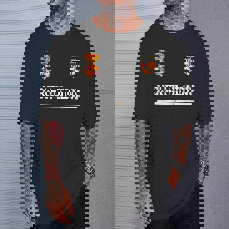 バルセロナ サッカースポーツ フラッグ フットボール Tシャツ 彼への贈り物