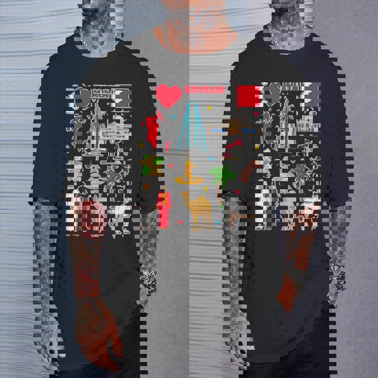 バーレーンの手描きシンボル、バーレーンの地図、文化的アイコン Tシャツ 彼への贈り物