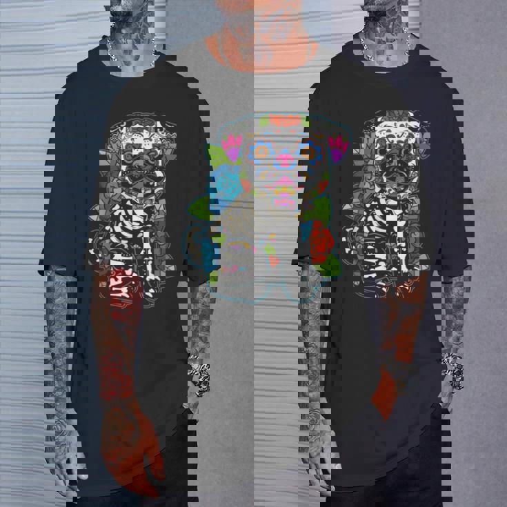 パグ シュガースカル メキシコ 犬 カラベラ 死者の日 Tシャツ 彼への贈り物