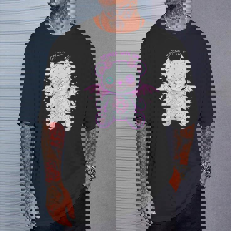 パステルゴス カワイイ 鬼熊 不気味 かわいい Tシャツ 彼への贈り物