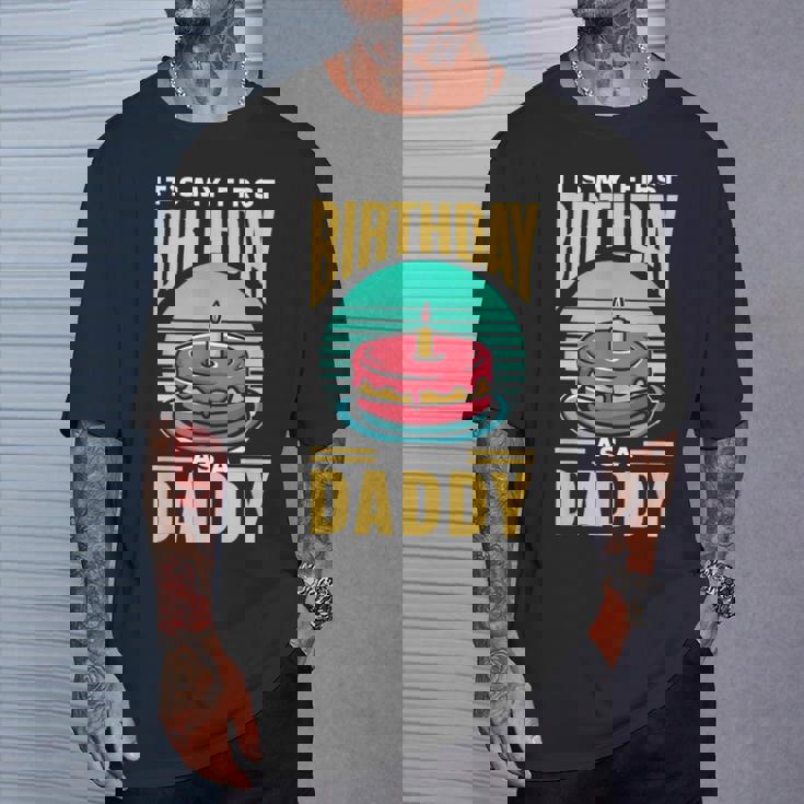 パパになって初めての誕生日 年 祝 チーム パーティー Tシャツ 彼への贈り物