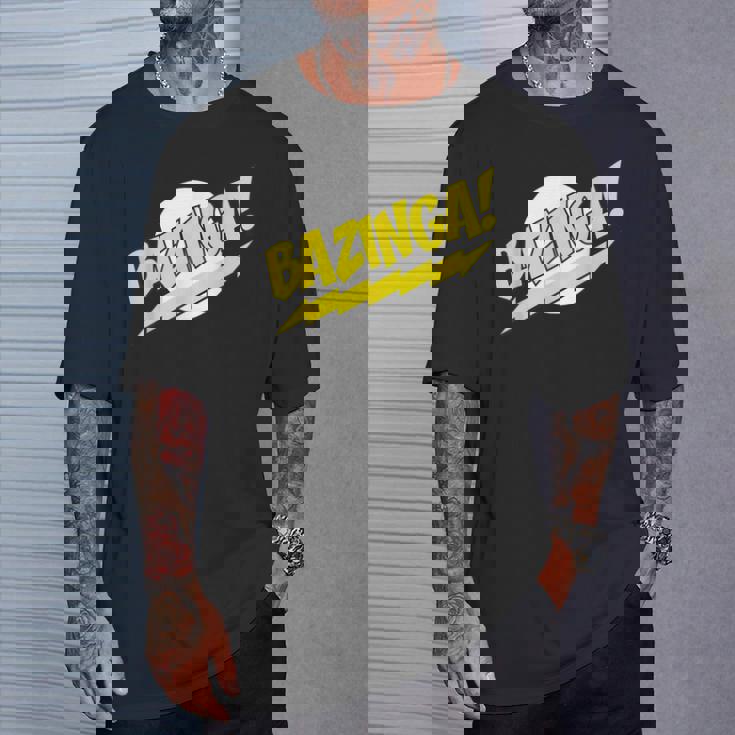 ビッグバン理論ロゴ Bazinga Tシャツ 彼への贈り物