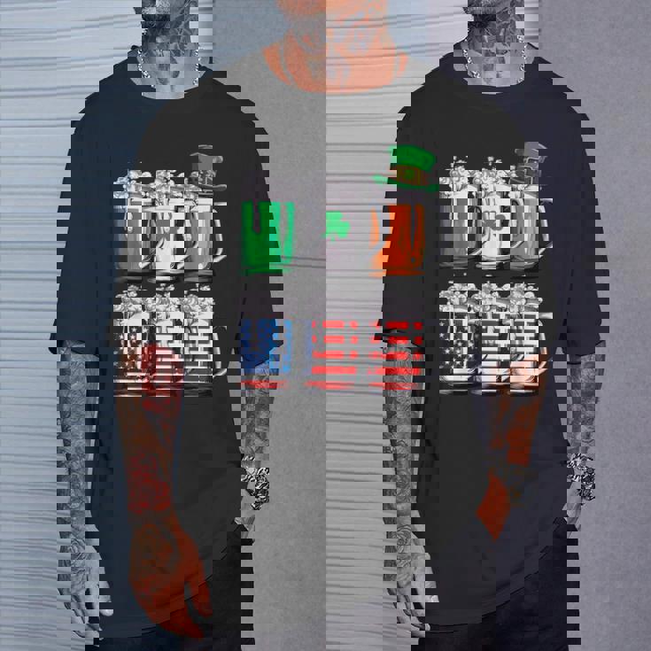 ビール聖パトリックデー メンズ アイルランドのアメリカ国旗 ドリンクマグ Tシャツ 彼への贈り物