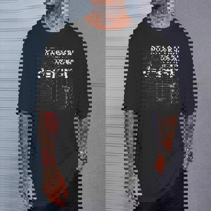 ピタゴラスの定理の設計-2 Tシャツ 彼への贈り物