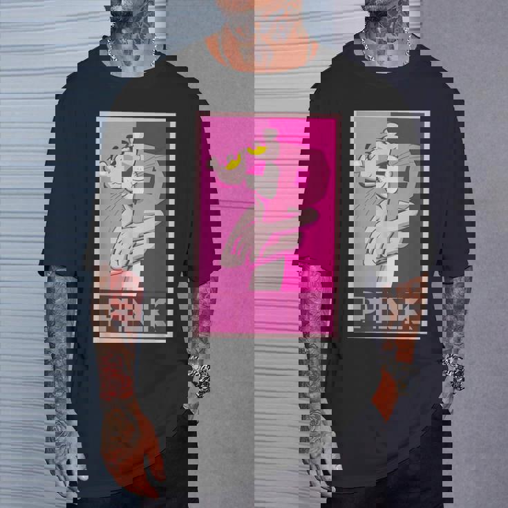 ピンクパンサー 「P」の文字を抱く Tシャツ 彼への贈り物