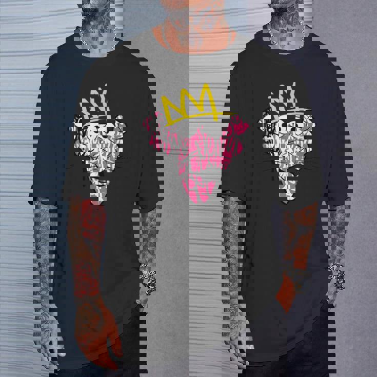 ピンクパンサー 王冠グラフィティアート Tシャツ 彼への贈り物