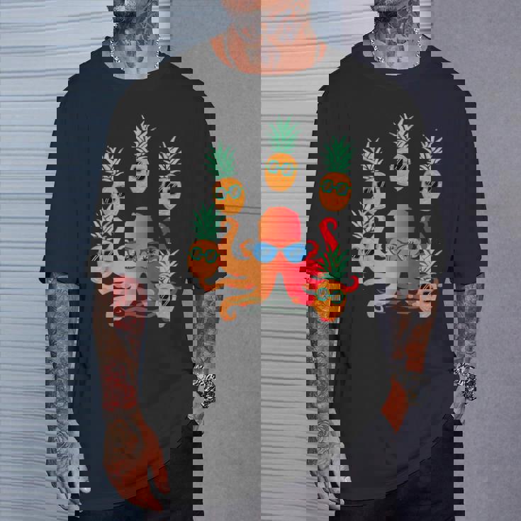 ファニー クール オレンジ タコ ジャグリング パイナップル Tシャツ 彼への贈り物