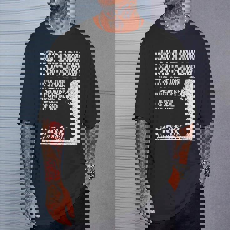 ファニーロッククライマーギフト 男女兼用 クールなゾンビクライミングに Tシャツ 彼への贈り物