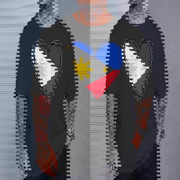 フィリピン独立記念日 I Love Philippines 国旗 ハート Tシャツ 彼への贈り物