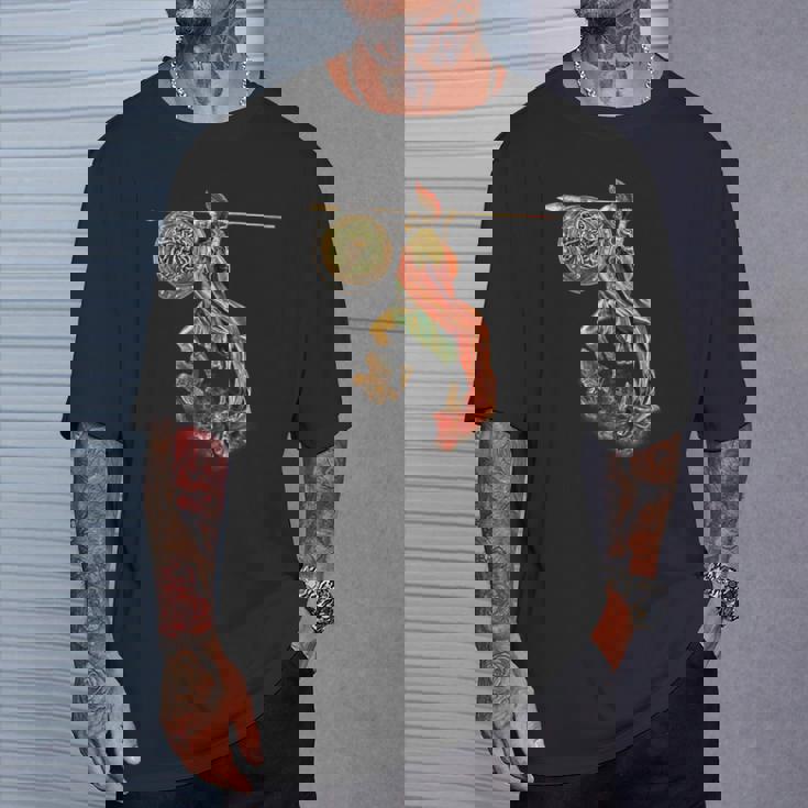 フクロウと槍のアテナ Tシャツ 彼への贈り物