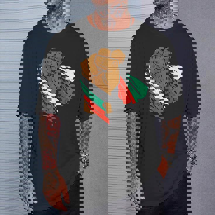 ブルガリア 国旗 パワーハンドフィスト ブルガリアルーツ ブルガリアプライド Tシャツ 彼への贈り物