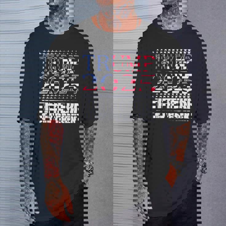 プロトランプシャツ2024 大統領トランプの帰還 2025 Tシャツ 彼への贈り物