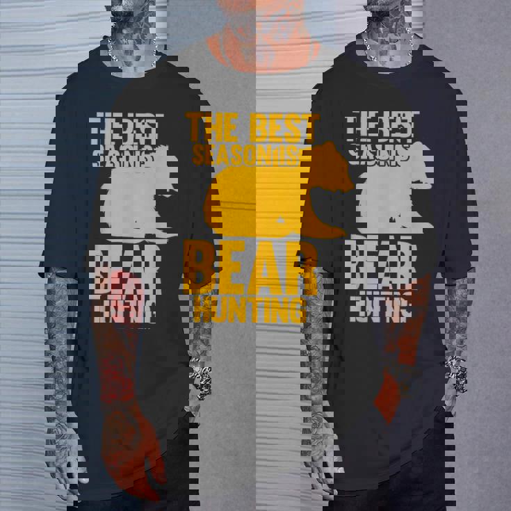 ベストシーズンはクマ狩りハンター Tシャツ 彼への贈り物