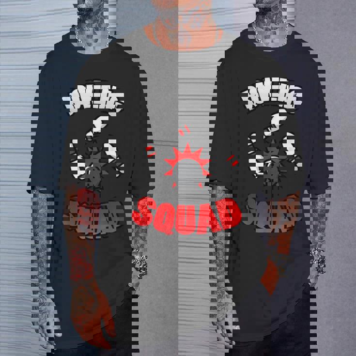 ボウラーのためのボウリングチームの面白い引用 Tシャツ 彼への贈り物