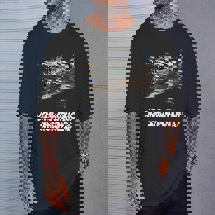 ボンバルディーノクロコダイルラスティージュジェンアルファ X ミームクロコ Tシャツ 彼への贈り物