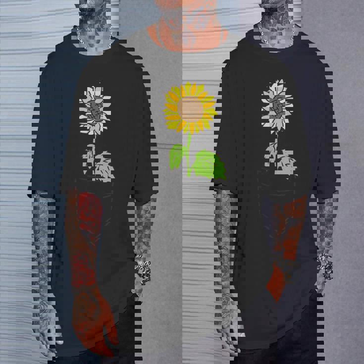 ポケットの中のひまわり ひまわり Tシャツ 彼への贈り物