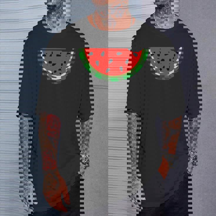 ポケットの中のスイカ かわいいポケットスイカ Tシャツ 彼への贈り物