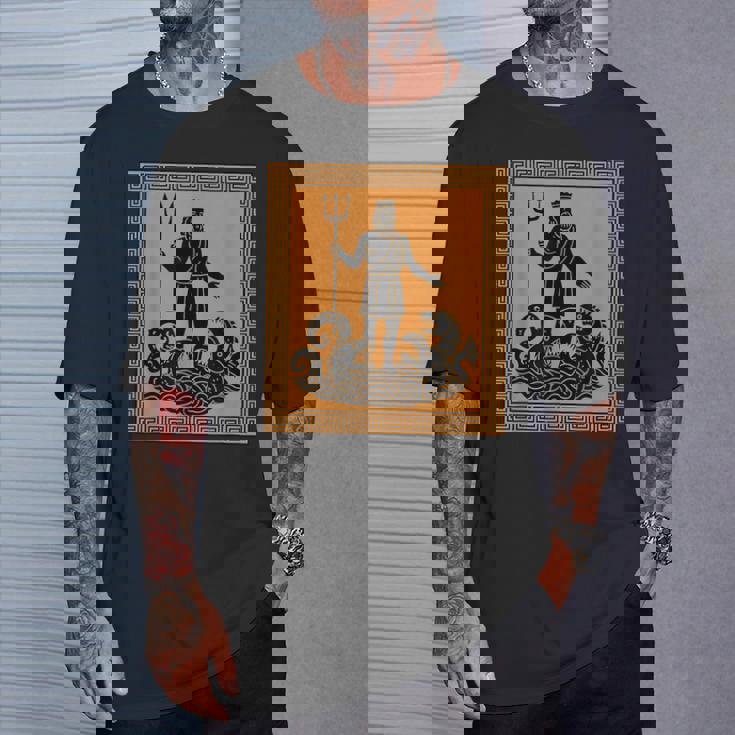 ポセイドン神 トライデント 古代ギリシャ 芸術 神話 ギリシャ神話 Tシャツ 彼への贈り物