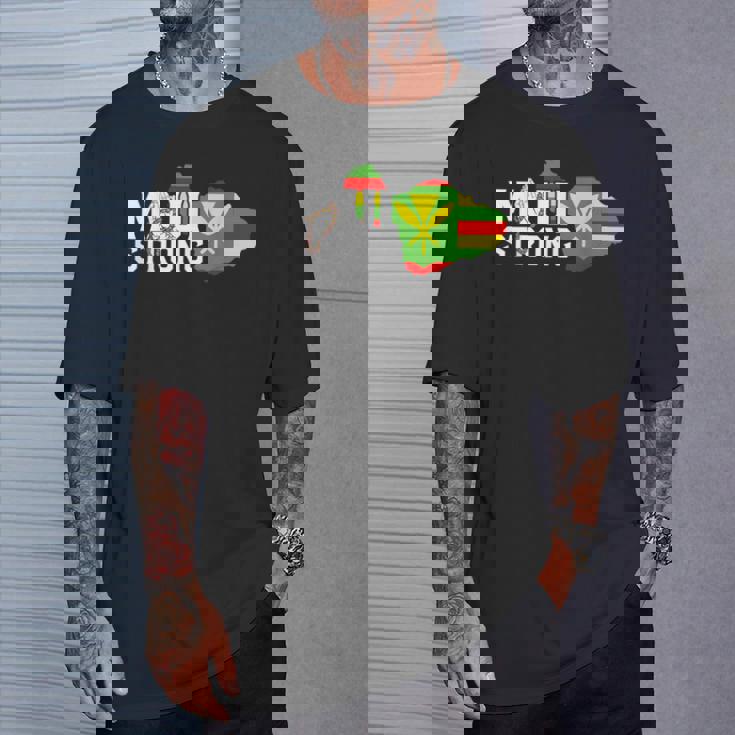 マウイ・ハワイ・ストロングのために祈って Tシャツ 彼への贈り物