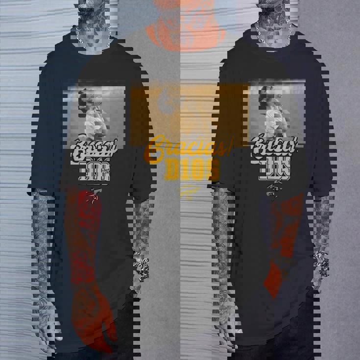 マラドーナグラシアス D10s Tシャツ 彼への贈り物