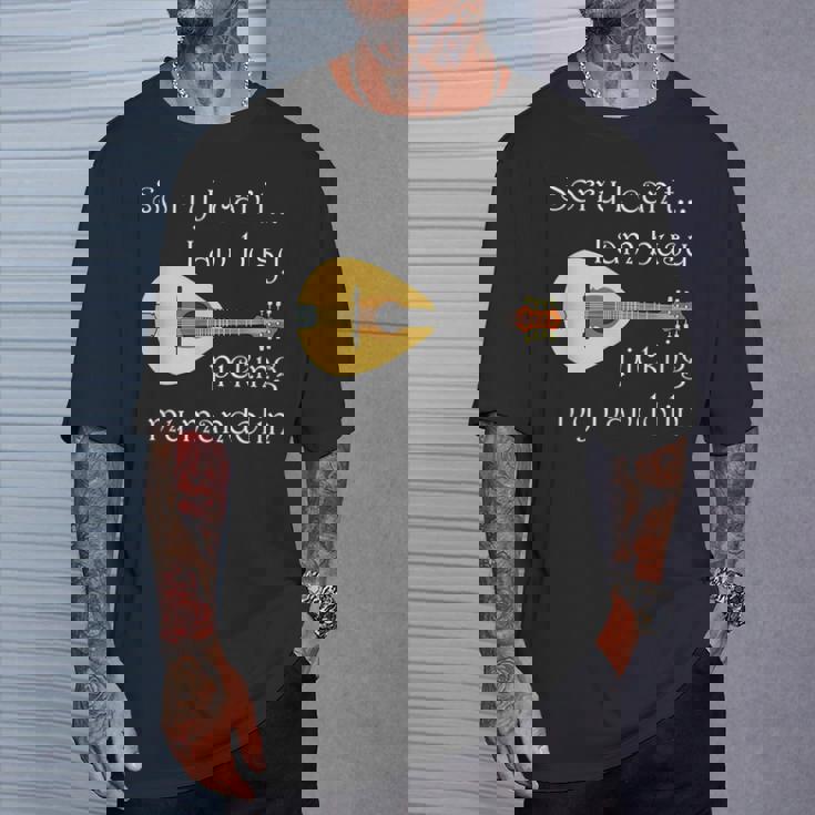 マンドリンピッキング ミュージシャン 音符 フォークミュージック Tシャツ 彼への贈り物