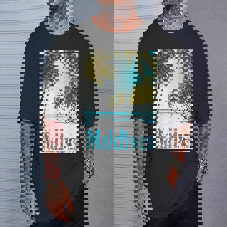 モルディブ島 ビーチ 熱帯風景 旅行 お土産 Tシャツ 彼への贈り物