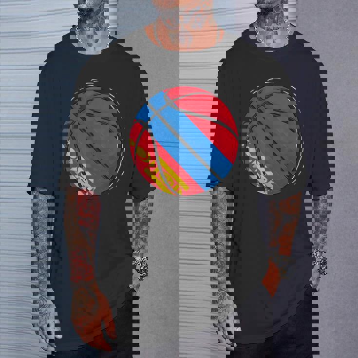 モンゴルの国旗が付いたバスケットボールボール Tシャツ 彼への贈り物