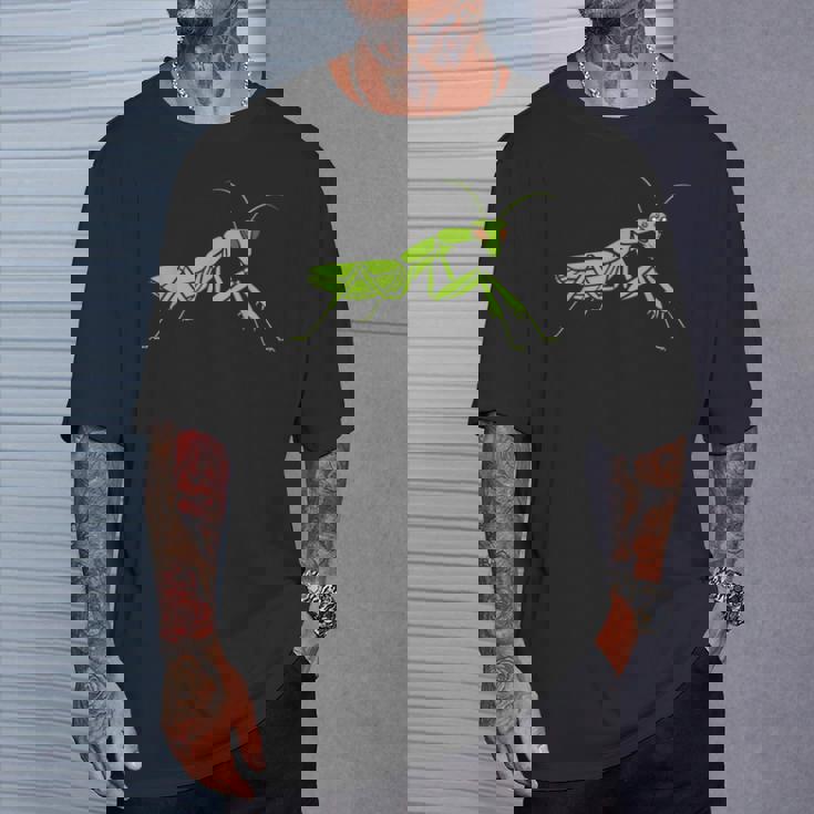 ユーモアのあるカマキリの昆虫 シンプルなカマキリ Tシャツ 彼への贈り物